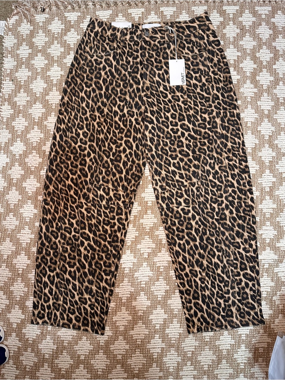 VERVET BY FLYING MONKEY Kate Leopard Barrel Stretch Jeans Size 30 - NWT - Picture 2 of 5